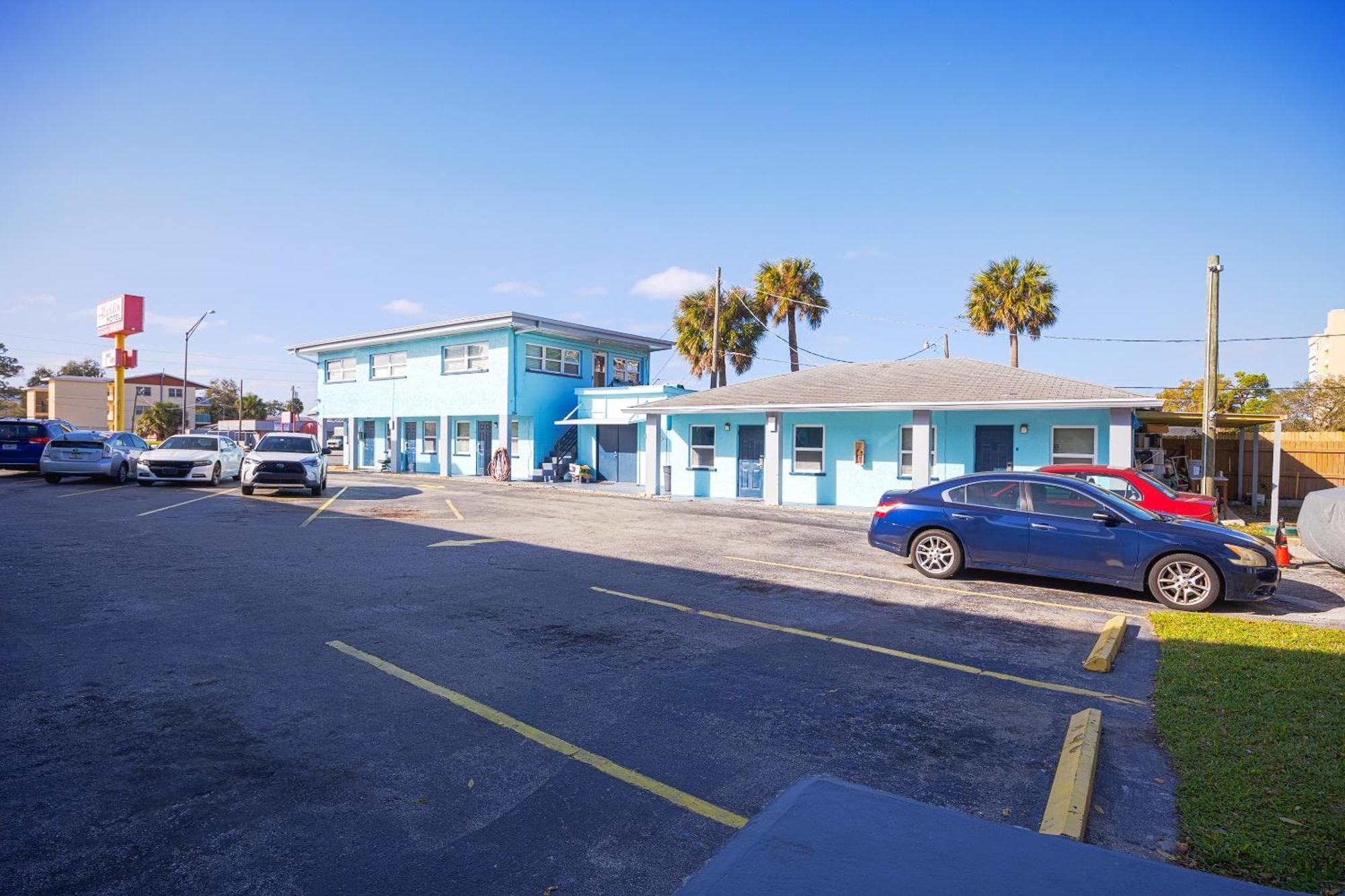 Aladdin Motel By Oyo Merritt Island Exterior photo
